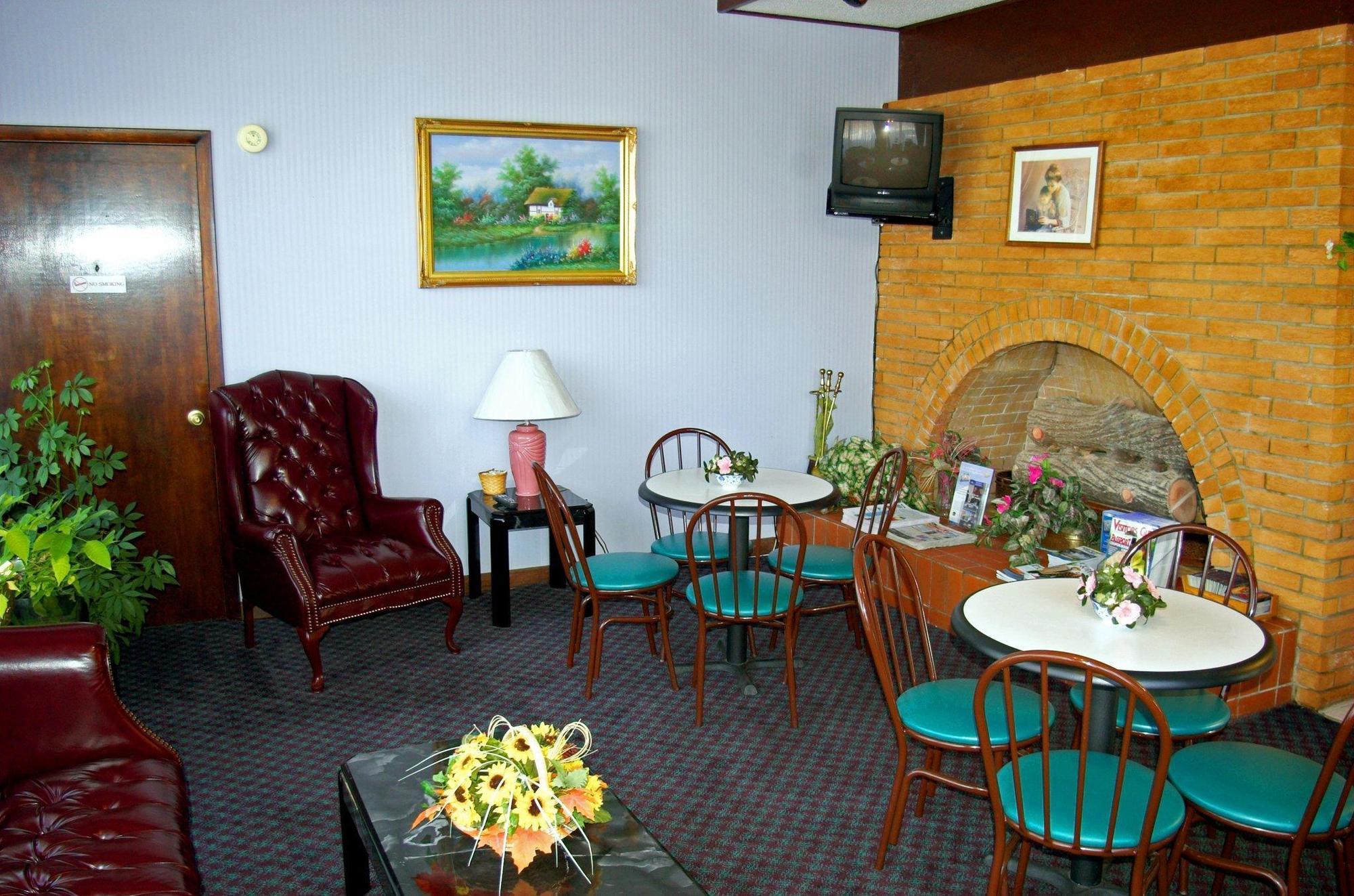 The Carolinian Inn Уилмингтон Экстерьер фото